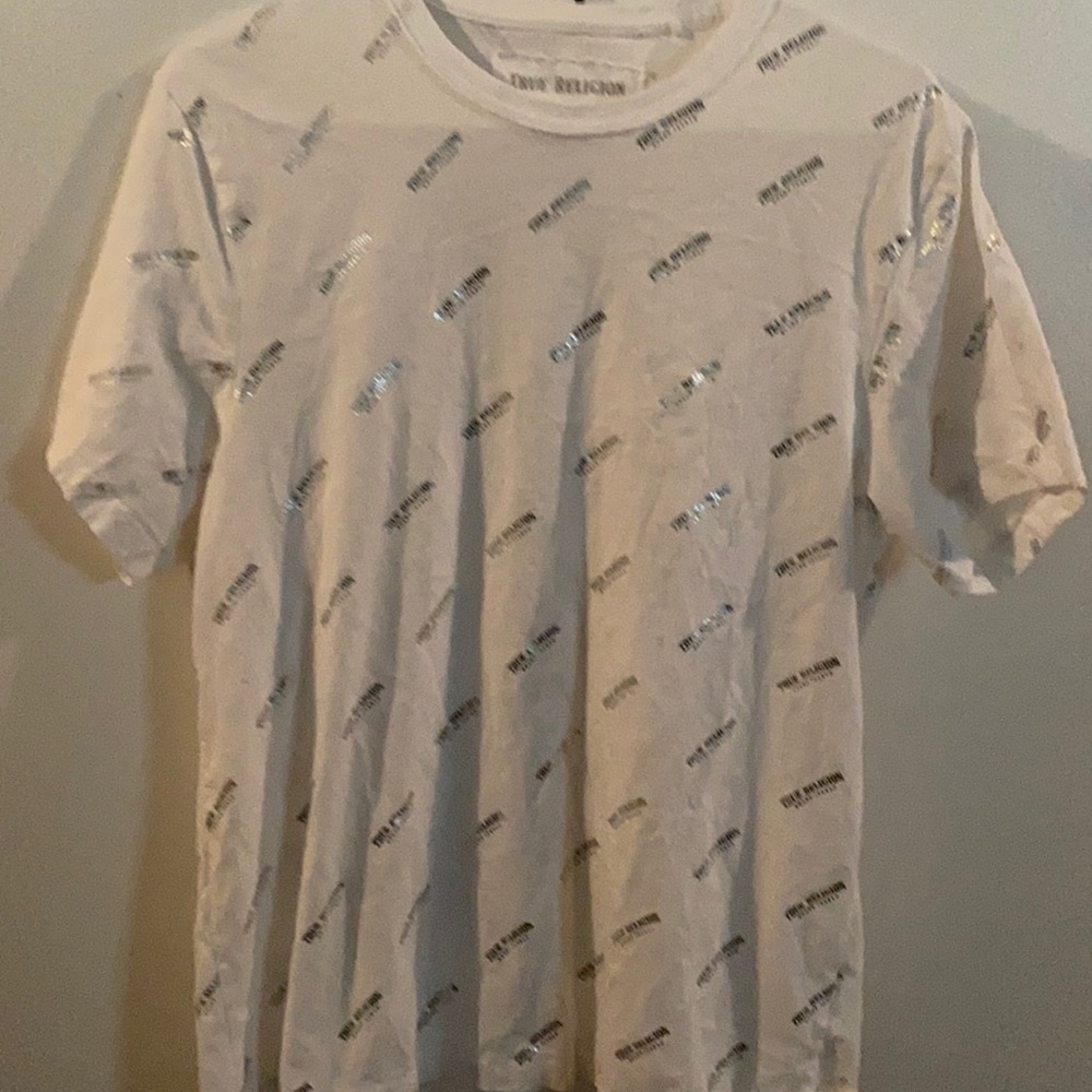 Men’s t shirt